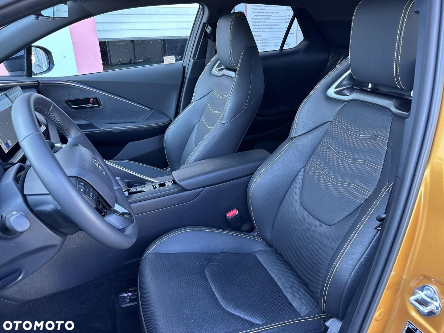 Toyota C-HR 2.0 Hybrid Dynamic Force Executive Premiere Edition - 16