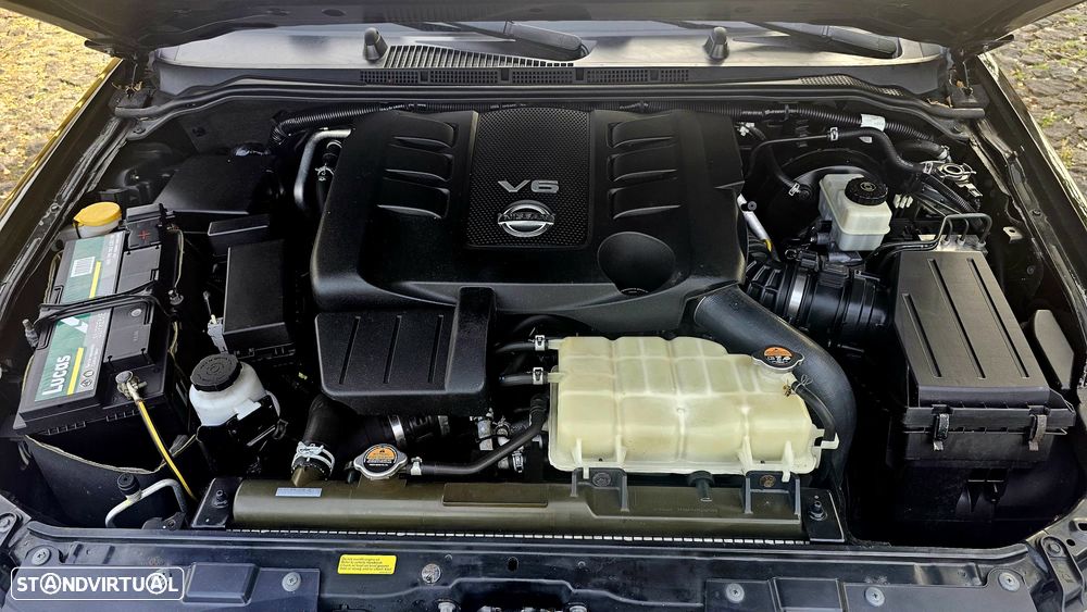 Nissan Navara 3.0 dCi V6 CD LE AT 4WD - 12