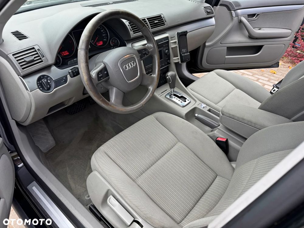 Audi A4 Avant 2.0 TDI Multitronic - 13