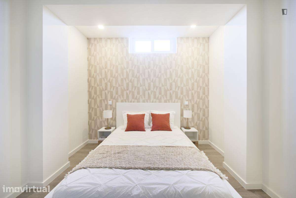 Quarto - localizado em Roma-Areeiro Lisbon - Grande imagem: 5/36