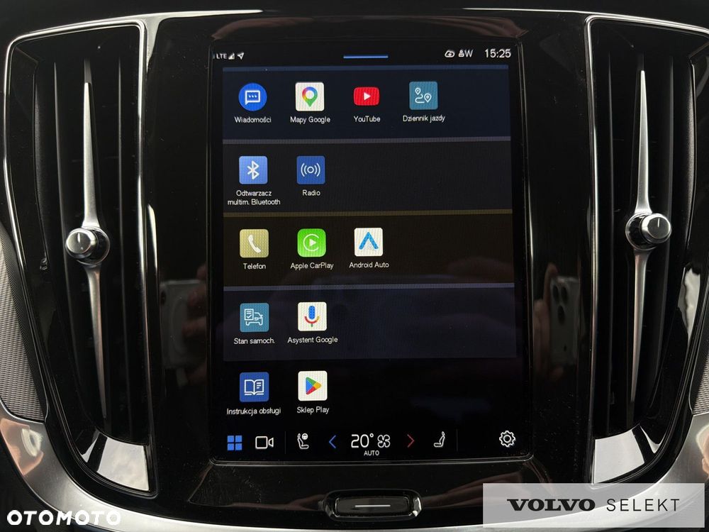 Volvo V60 Cross Country - 21