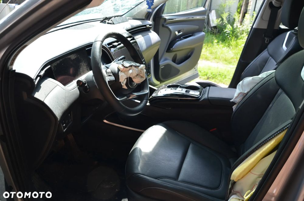 Hyundai Tucson 1.6 T-GDi HEV Platinum N Line 4WD - 17