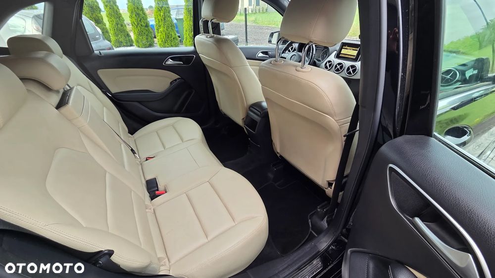 Mercedes-Benz Klasa B 200 (BlueEFFICIENCY) - 7