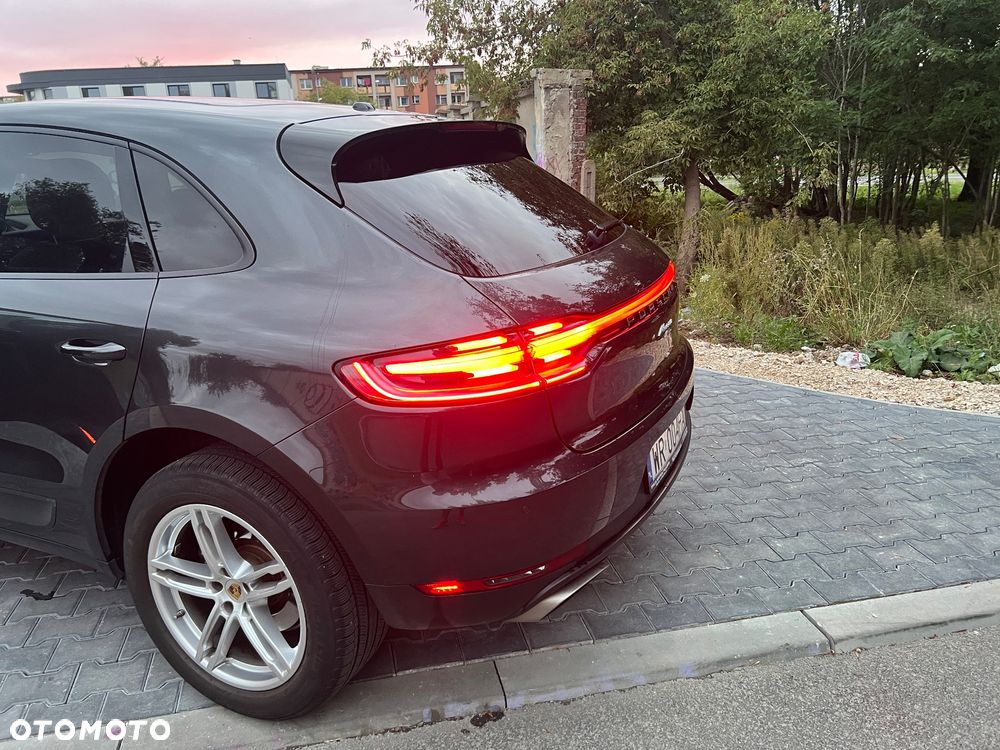 Porsche Macan - 17