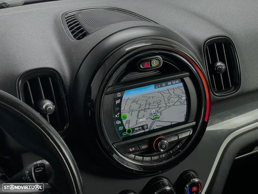 MINI Countryman Cooper SE ALL4 Auto - 21