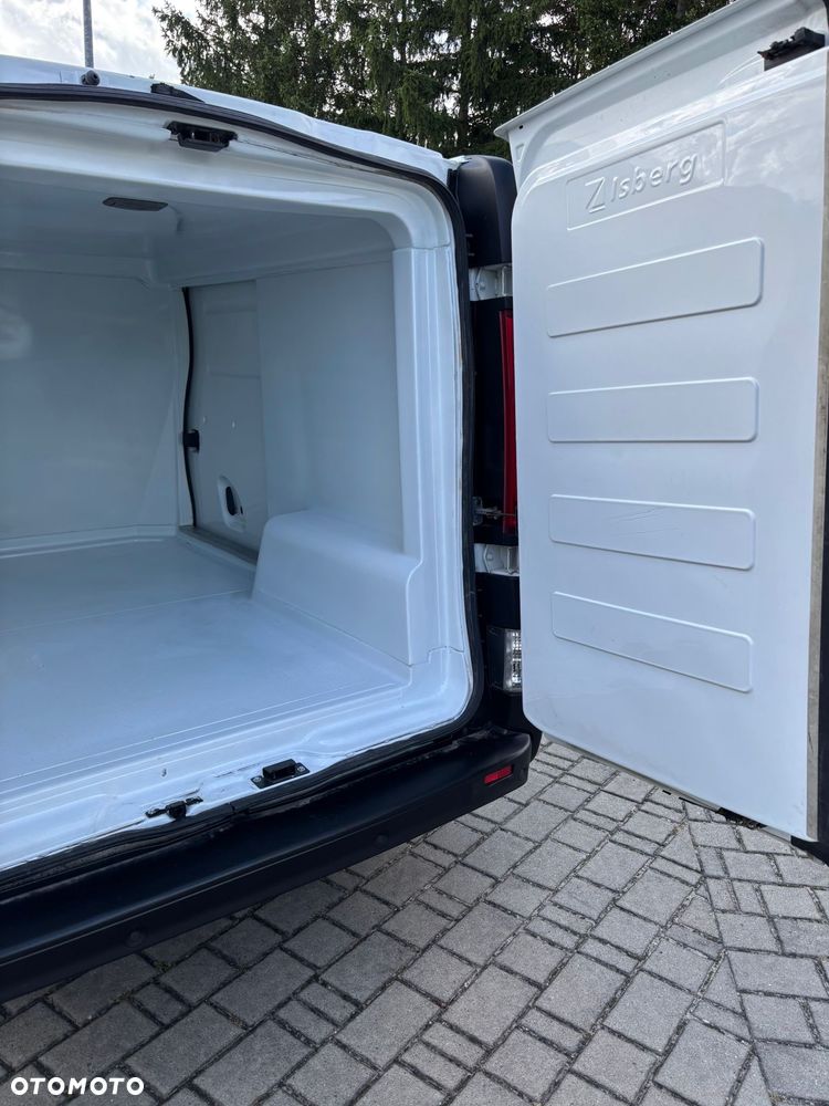 Renault Trafic - 11
