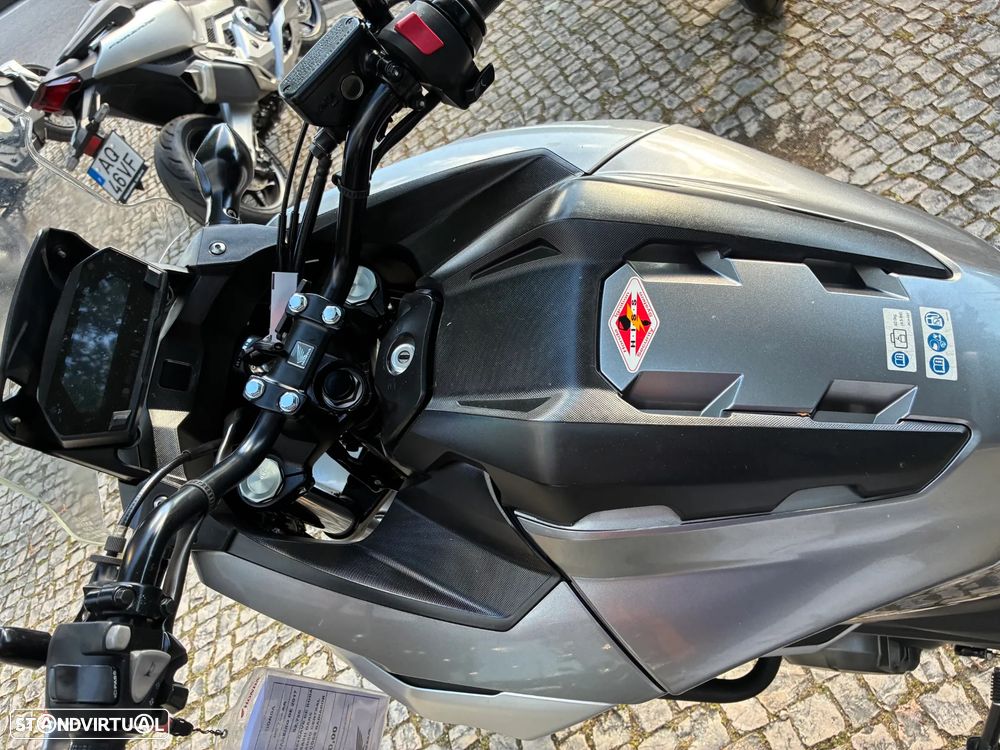 Honda NC750X XA - 9