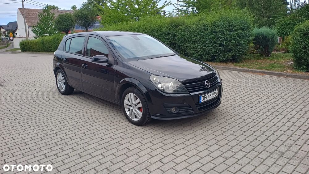 Opel Astra 1.8 Sport - 1