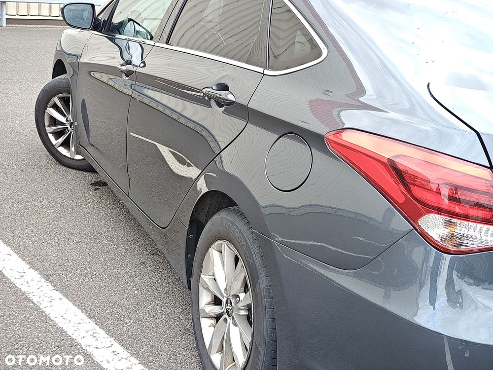 Hyundai i40 1.7 CRDi BlueDrive Business - 16