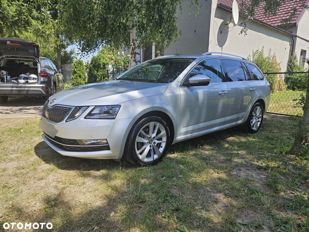Skoda Octavia 2.0 TDI Ambition DSG - 1
