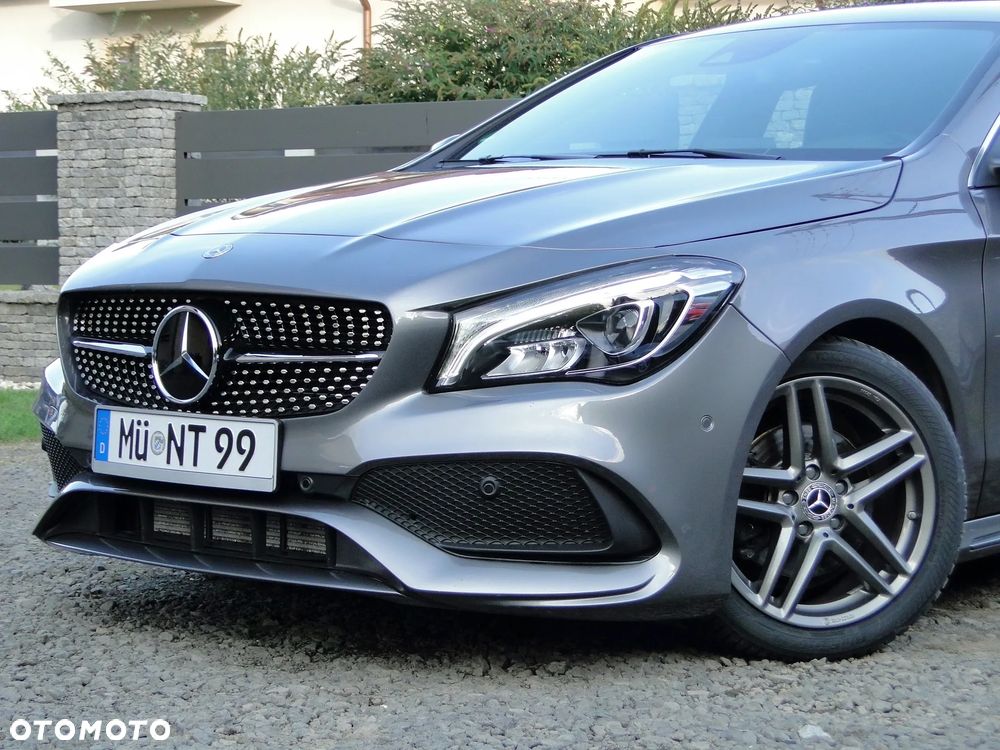 Mercedes-Benz CLA 200 7G-DCT AMG Line - 10