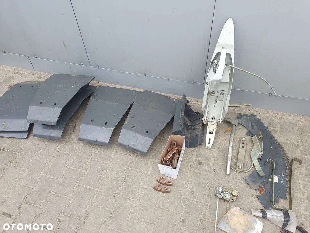 Części parts Claas Orbis przystawka do kukurydzy - 21