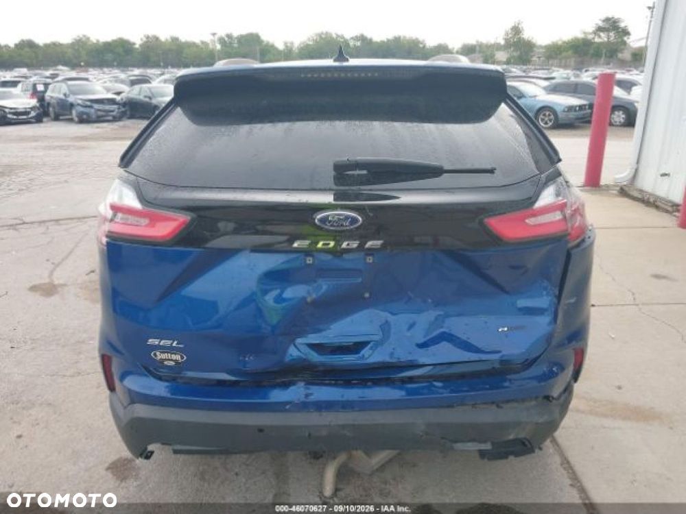 Ford Edge - 6