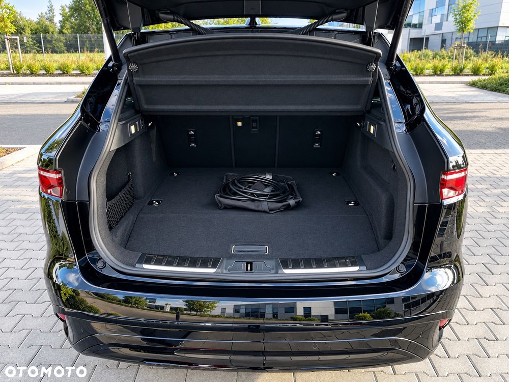 Jaguar F-Pace P400e AWD R-Dynamic Black - 15
