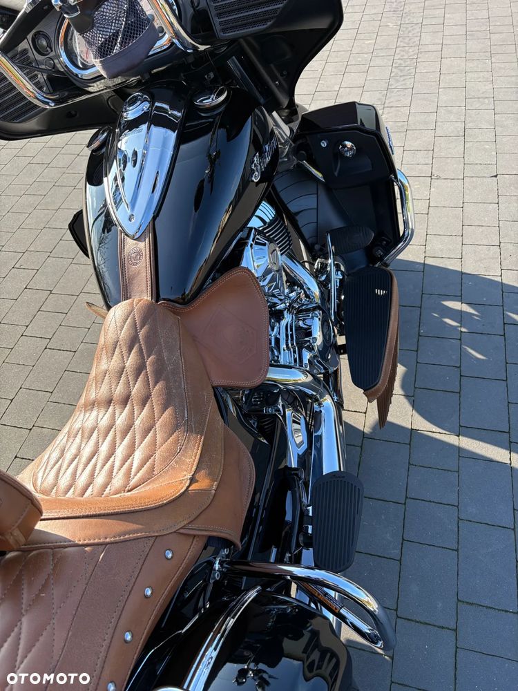 Indian Roadmaster - 15