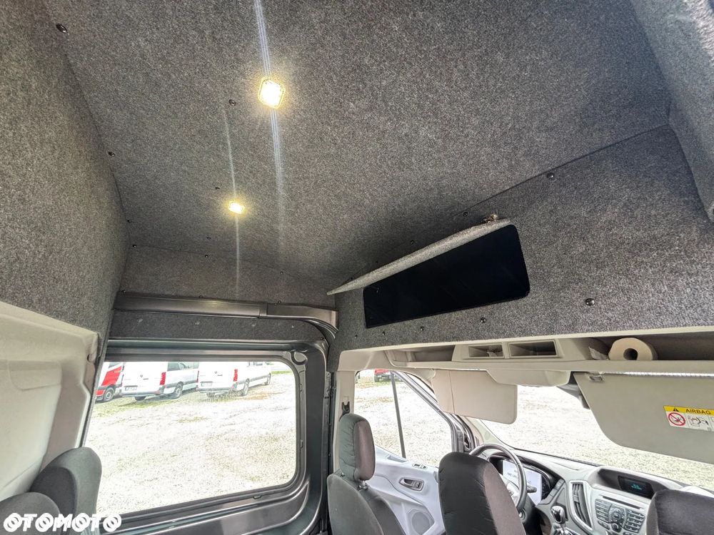 Ford Transit L4 RWD Ambiente - 8