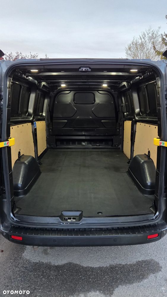 Ford Transit Custom - 16