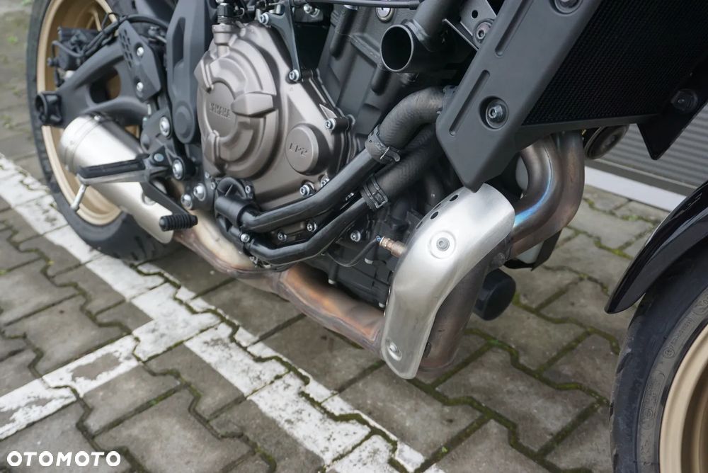 Yamaha XSR - 12