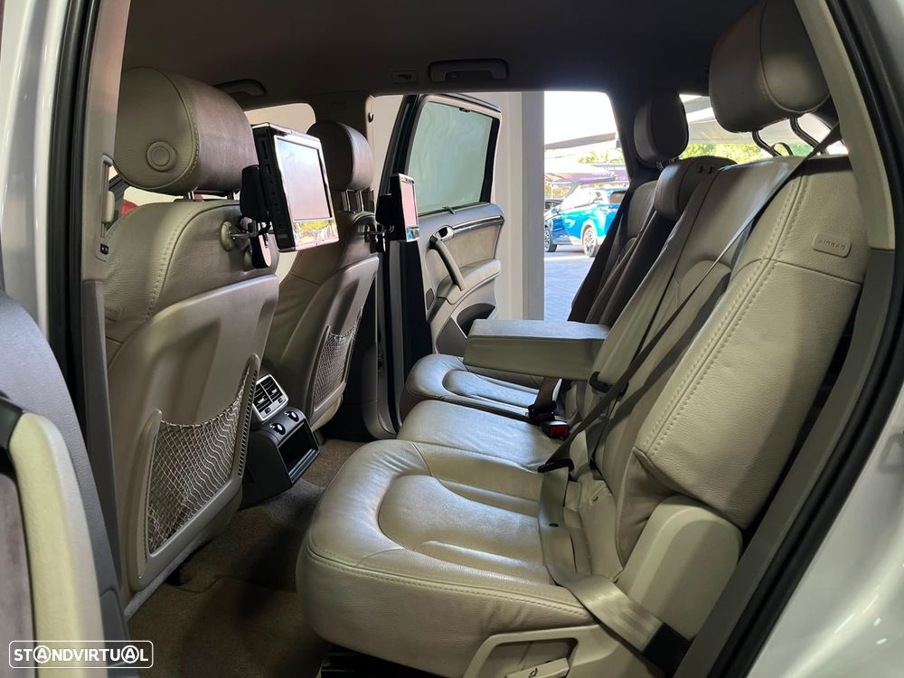 Audi Q7 3.0 V6 TDi quattro Tiptronic - 14