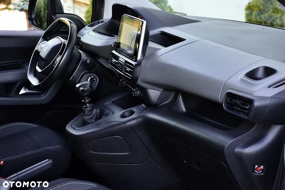 Peugeot Rifter 1.5 BlueHDI Allure S&S - 24