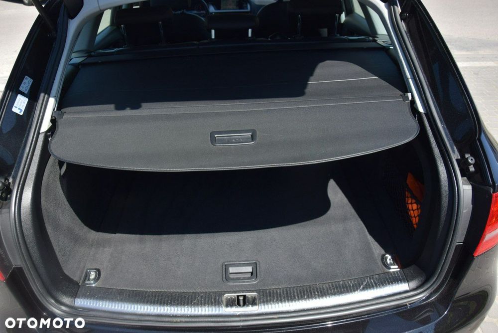 Audi A4 Avant - 27