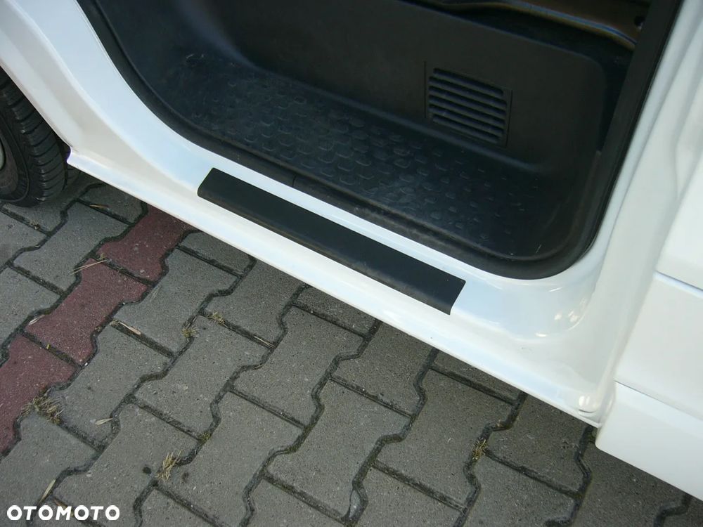 Opel Vivaro Komora chłodnicza VebaBox Panele słoneczne - 27