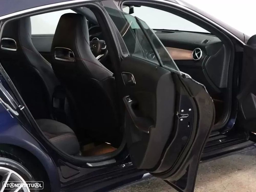 Mercedes-Benz CLA 180 d AMG Line Aut. - 30