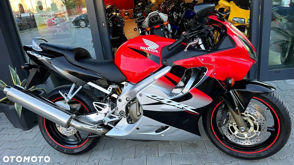 Honda CBR - 1
