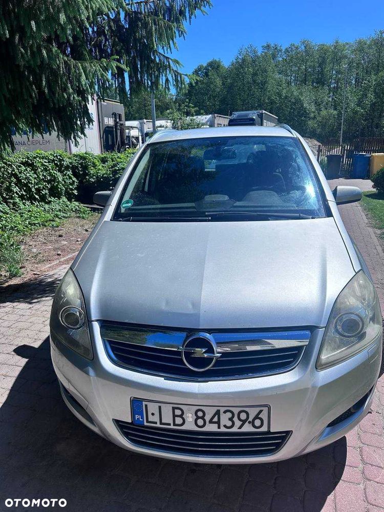 Opel Zafira - 4