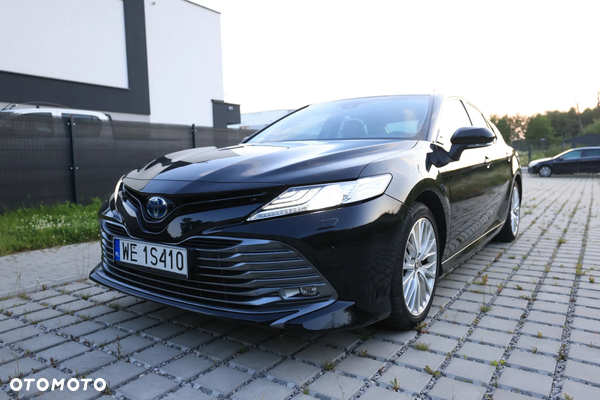 Toyota Camry 2.5 Hybrid Executive CVT