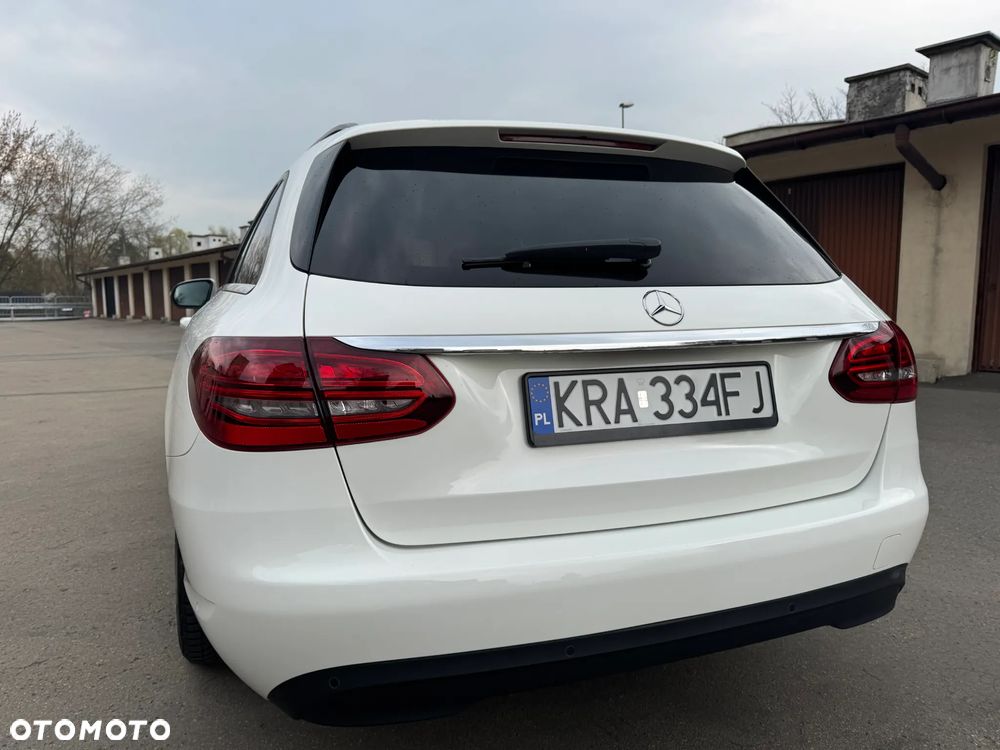 Mercedes-Benz Klasa C 200 d 9G-TRONIC - 20