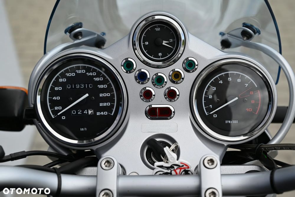 BMW R - 9