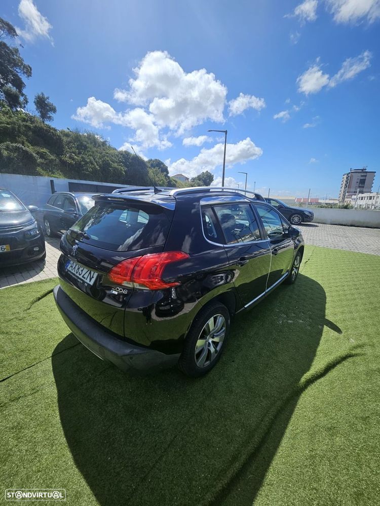 Peugeot 2008 - 4