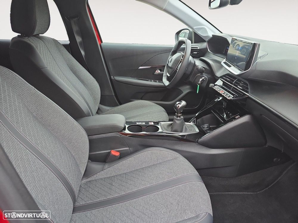 Peugeot 208 1.2 PureTech Allure - 15