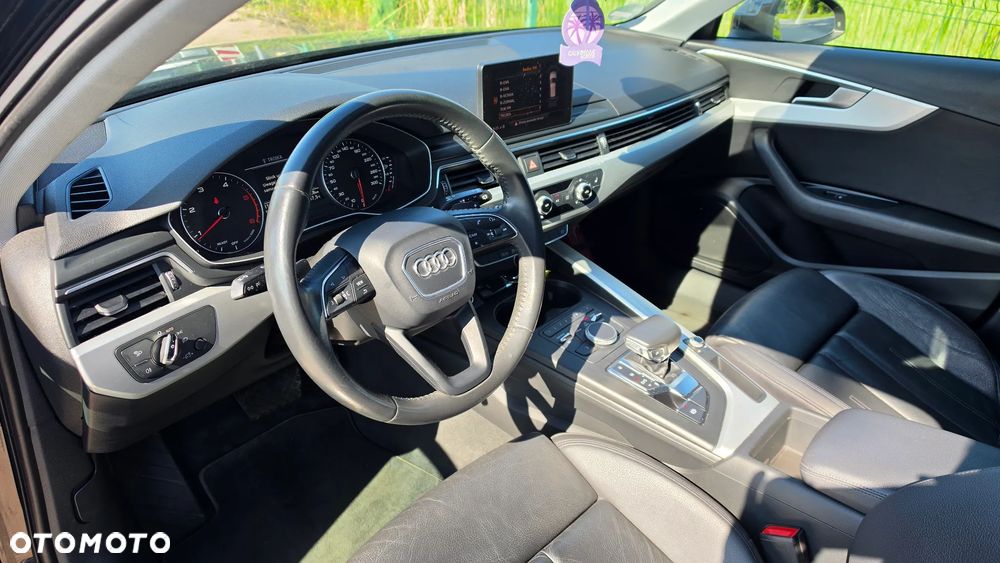 Audi A4 Avant - 11
