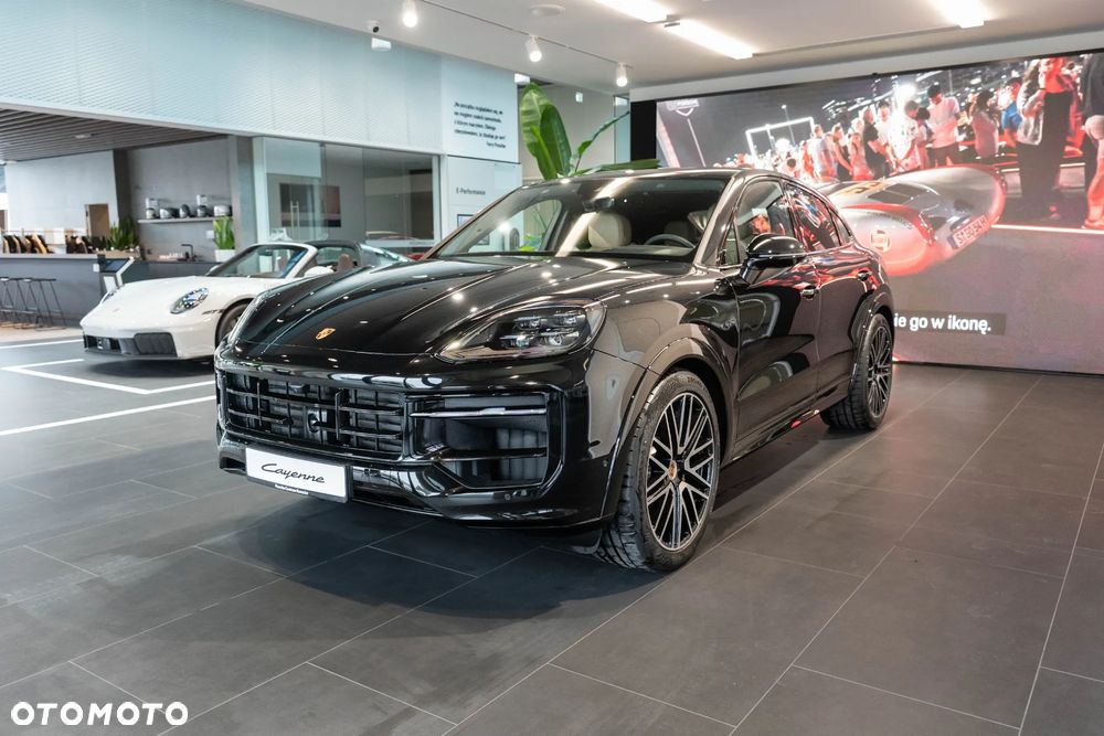 Porsche Cayenne S E-Hybrid PHEV - 2