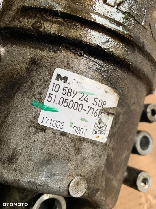 Obudowa filtra oleju do ciągnika siodłowego MAN TGX EURO 6 51050007168 - 1