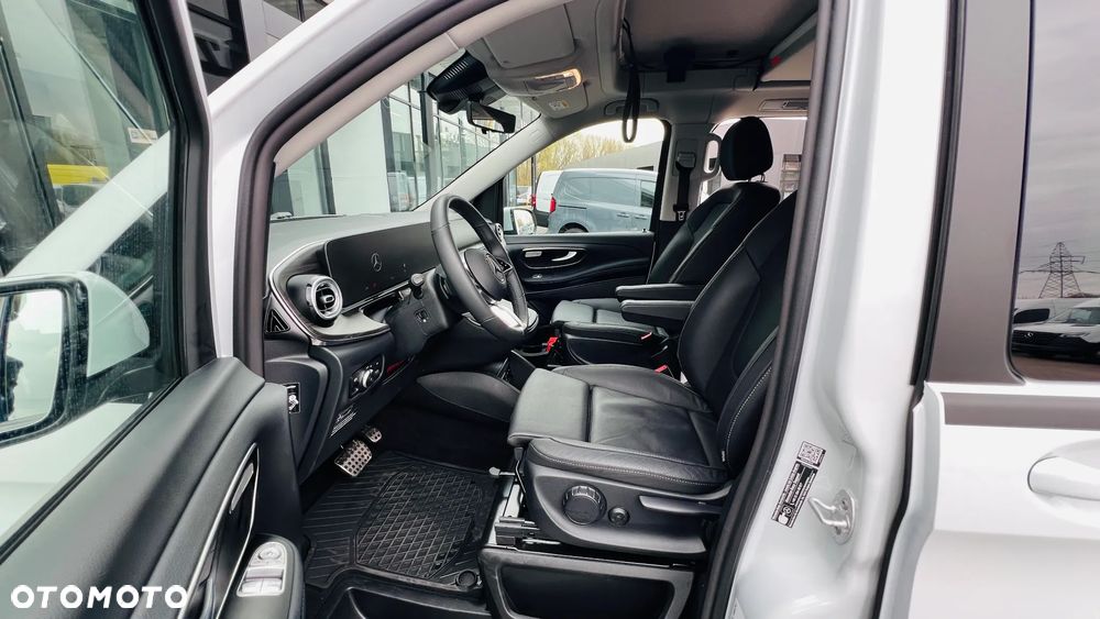 Mercedes-Benz Klasa V 300 d 4-Matic 9G-Tronic - 18