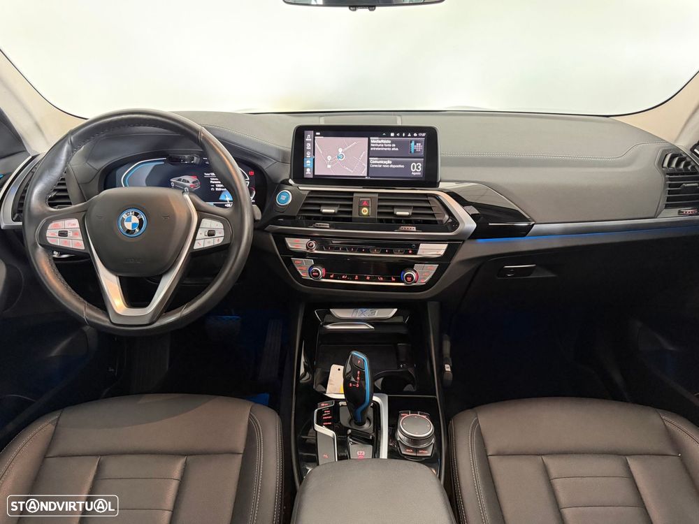 BMW iX3 Inspiring - 19