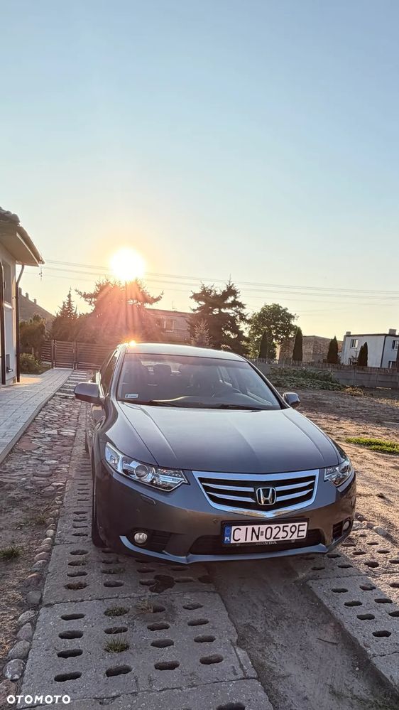 Honda Accord 2.0 Elegance - 3