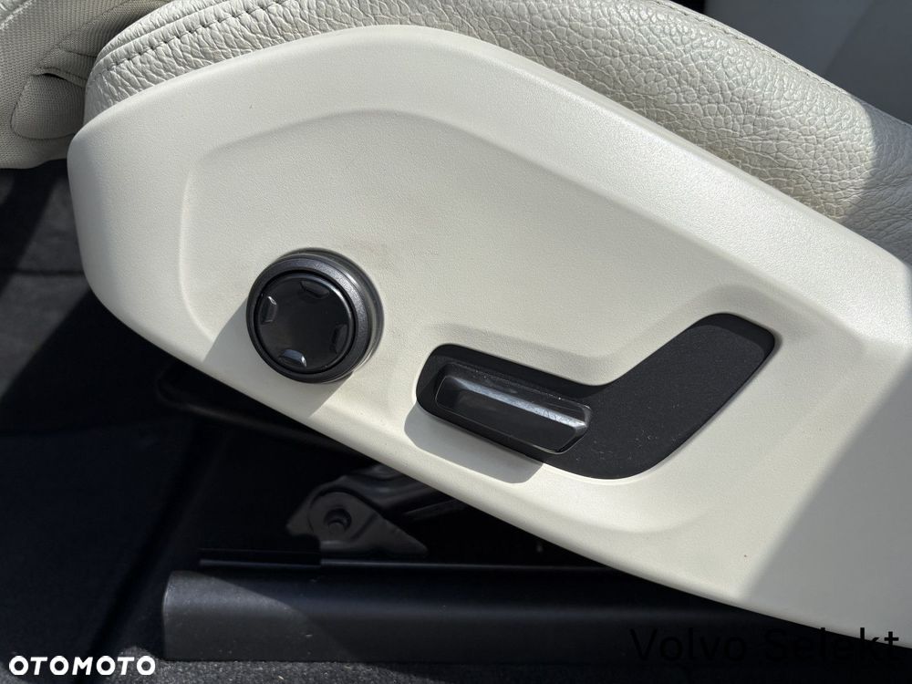 Volvo XC 60 - 10
