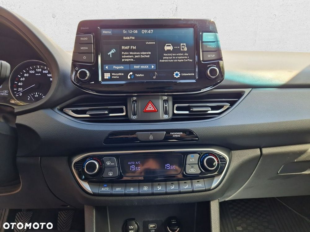 Hyundai i30 - 22