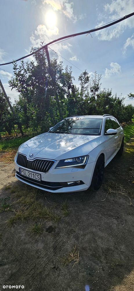 Skoda Superb 2.0 TDI Sportline DSG - 3