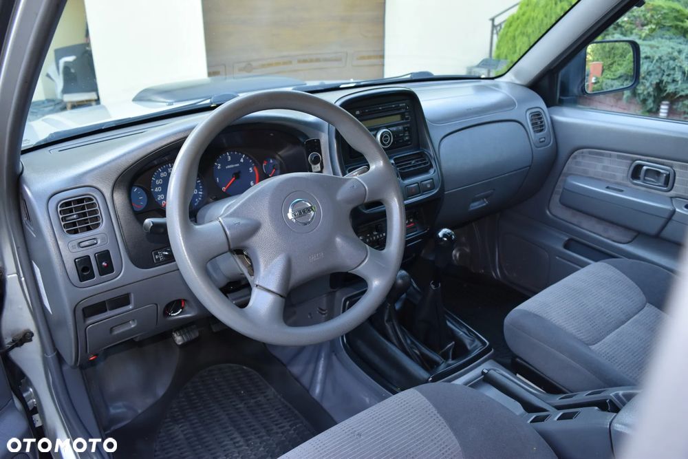 Nissan NP300 Pickup 2.5d DC Base - 13