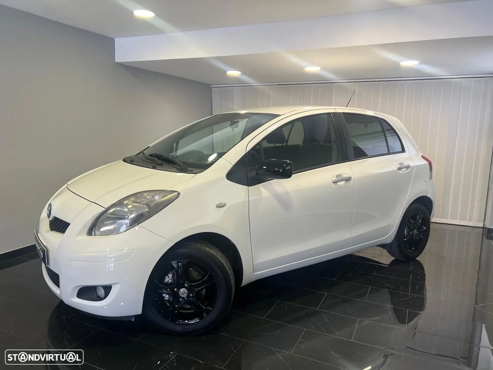 Toyota Yaris 1.33 VVT-i Rock In Rio 10 - 1