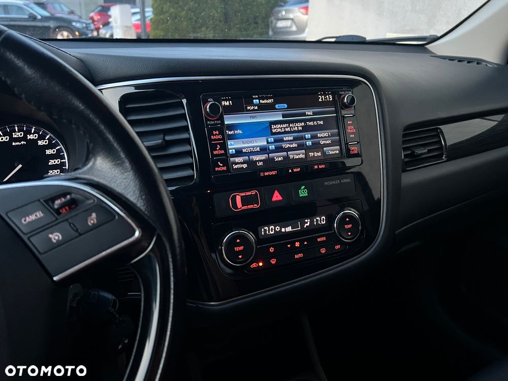 Mitsubishi Outlander 2.2 DI-D 2WD Invite - 10