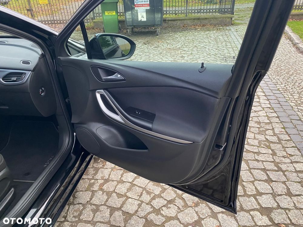 Opel Astra 1.2 Turbo Start/Stop Business Elegance - 16