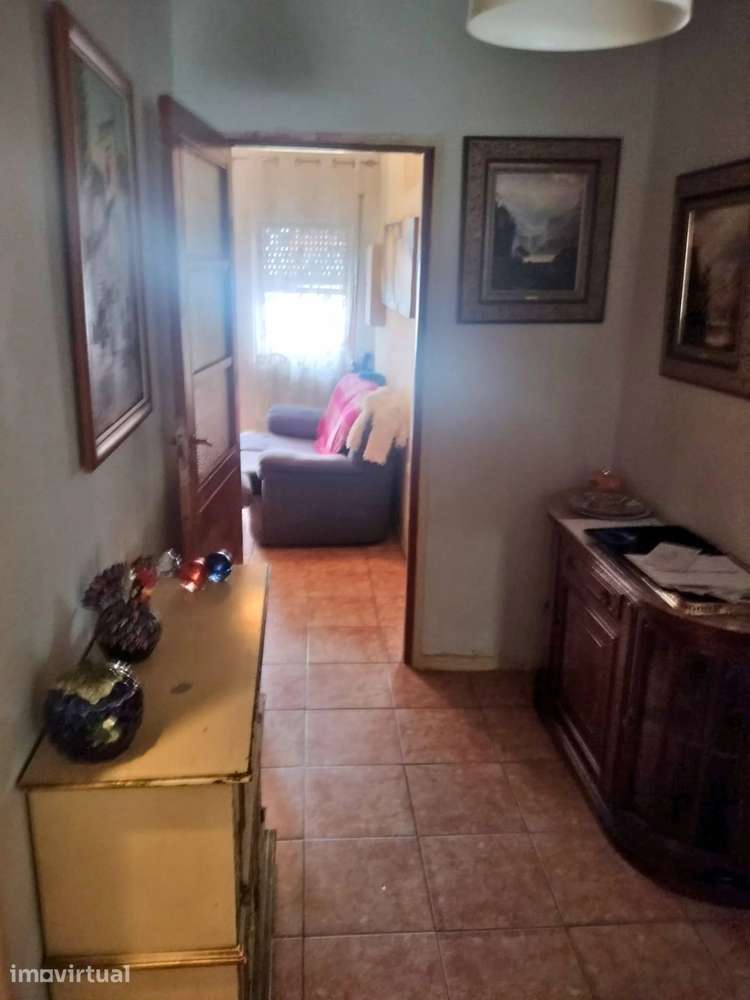 Apartamento T1 de 53 m² em Oliveira do Douro - Grande imagem: 3/10
