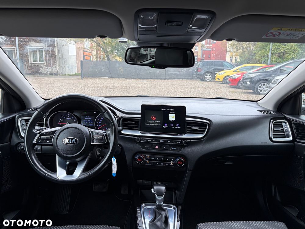 Kia Ceed 1.4 T-GDI DCT OPF Platinum Edition - 19