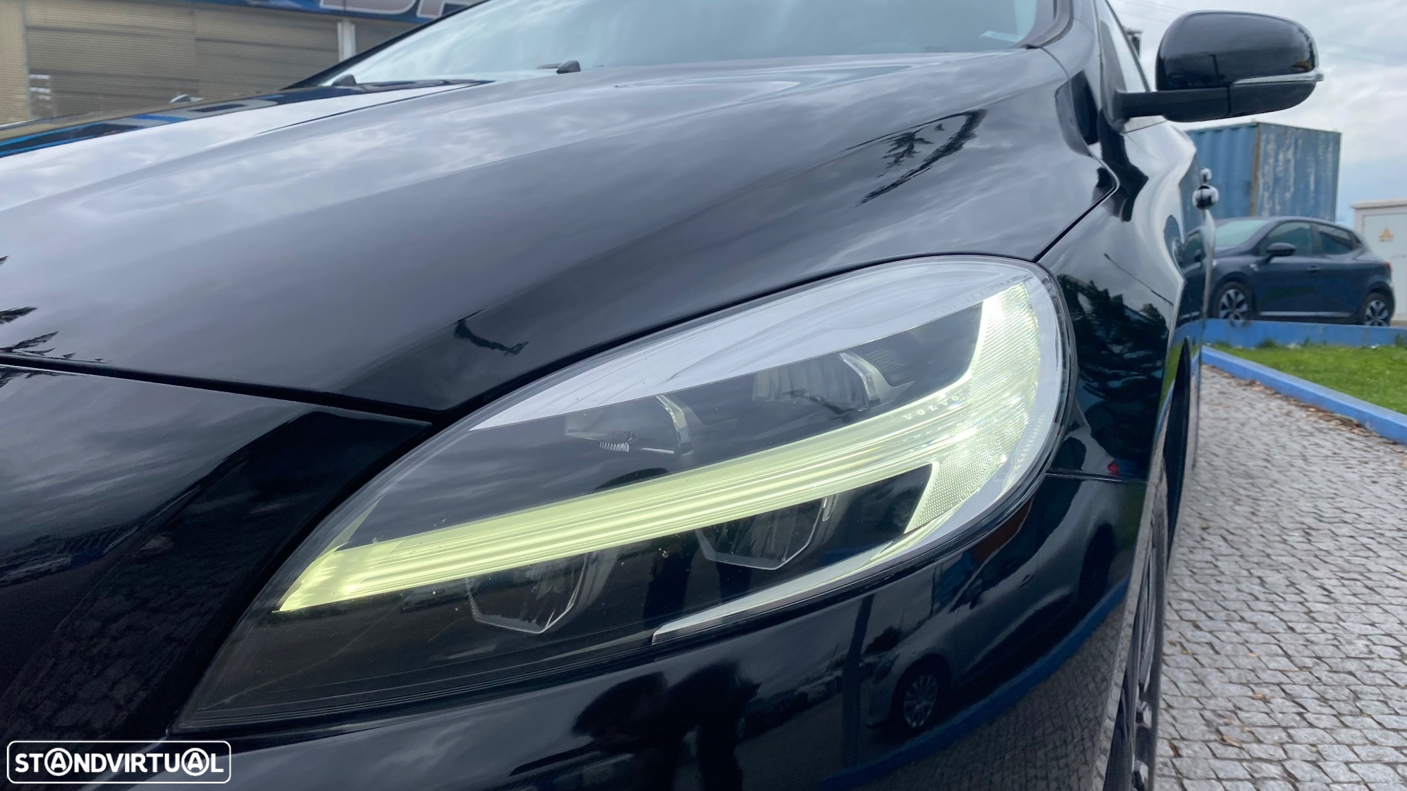 Volvo V40 Cross Country 2.0 D3 Summum - 15